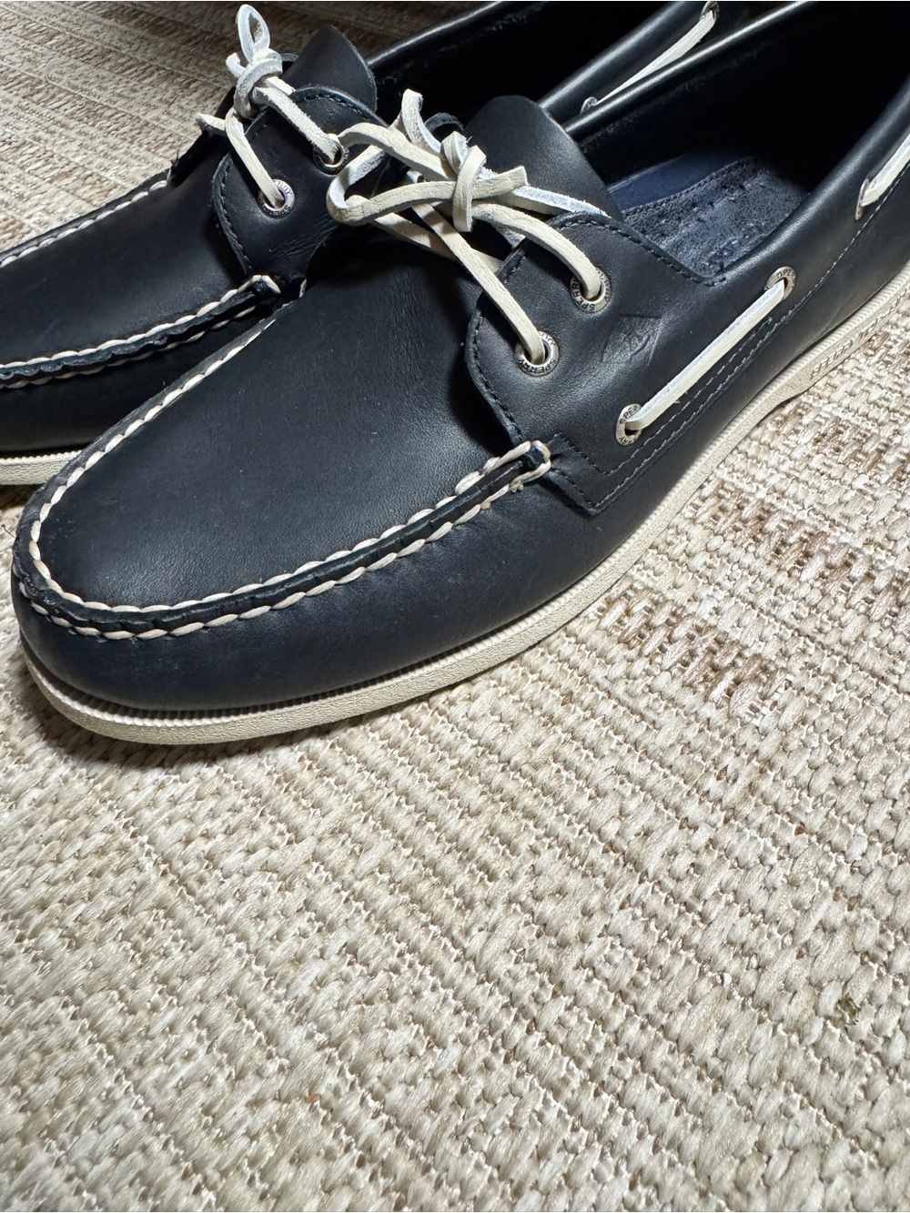 Men's Navy Leather Sperry Topsider Boat Shoes with Contrast Laces